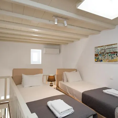 Myconian Old Town Maisonette The Mimis Place *